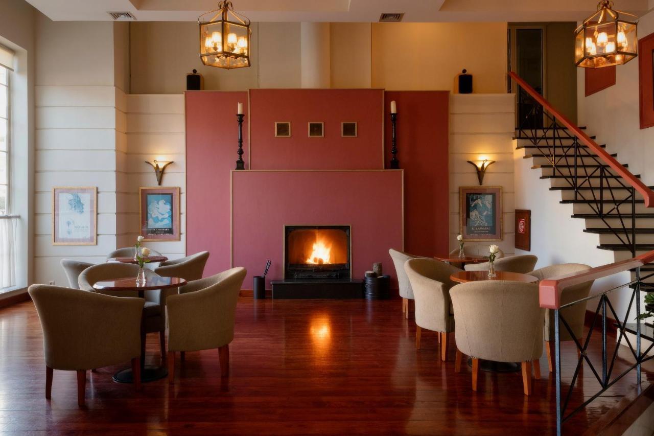 Hotel Kierion Kardítsa Екстериор снимка