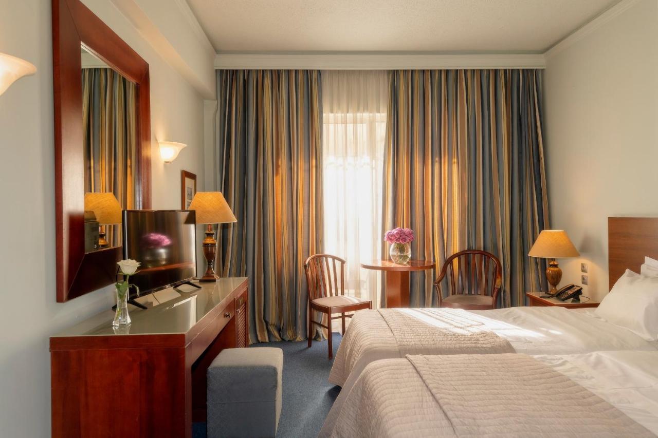 Hotel Kierion Kardítsa Екстериор снимка